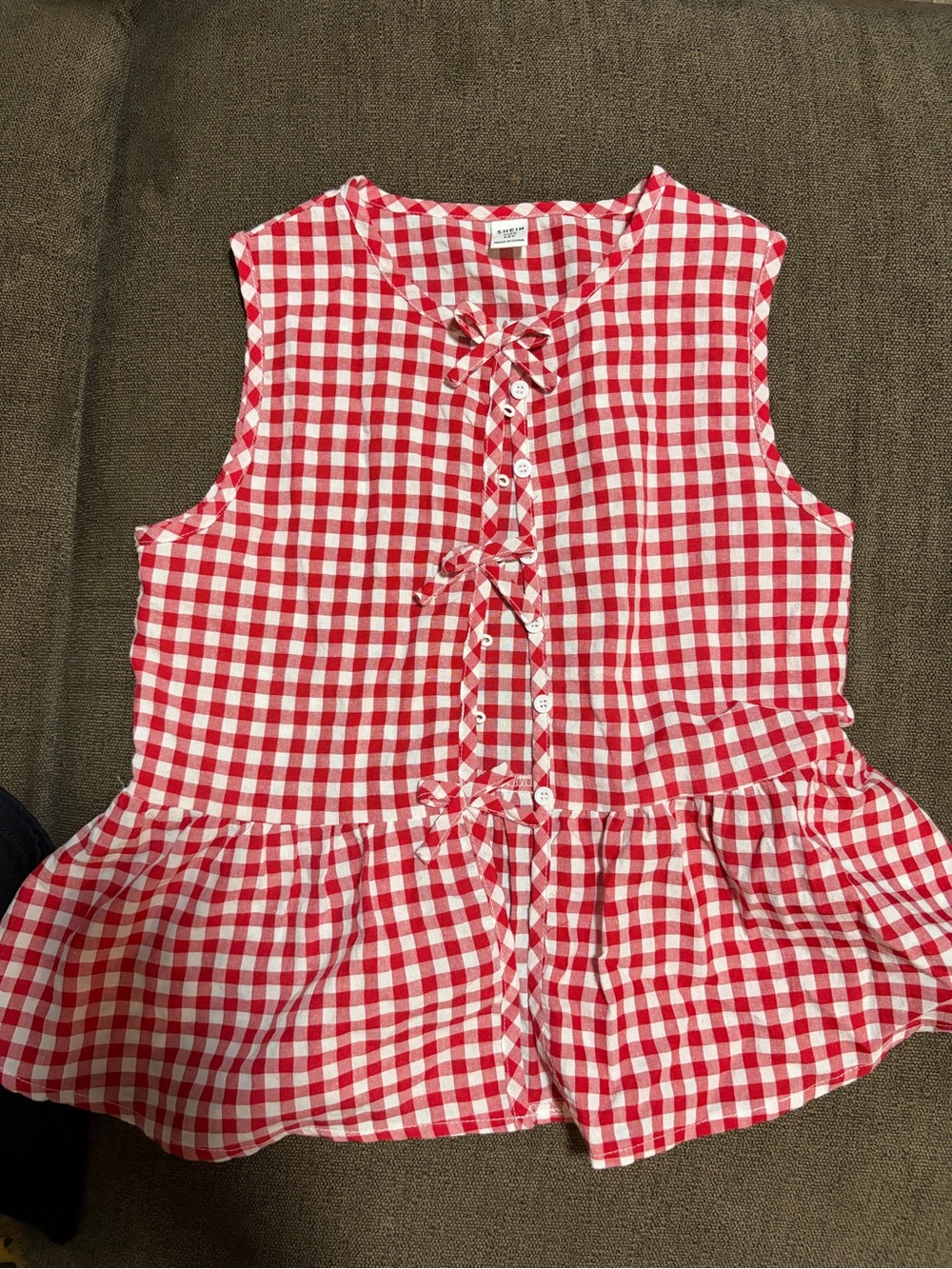 SHEIN Red & White Gingham Peplum Button-Front Top